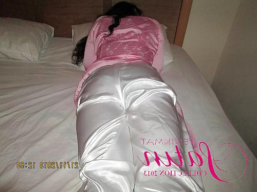 11P White satin trousers