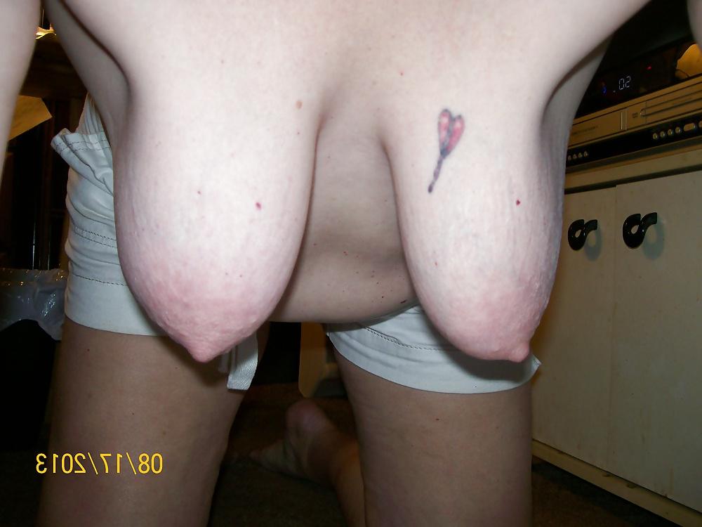 6P You like her saggy Tit's 
