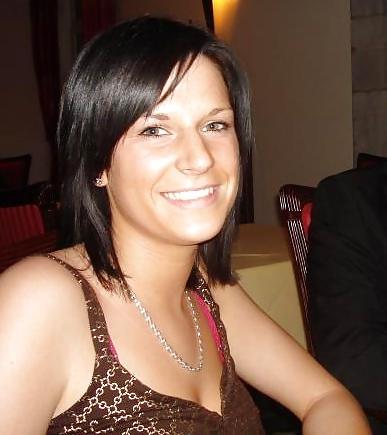 8P Mee in party club dance in sexy clothes