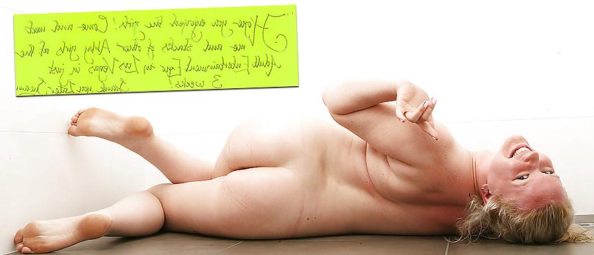 25P Nudist Women 2