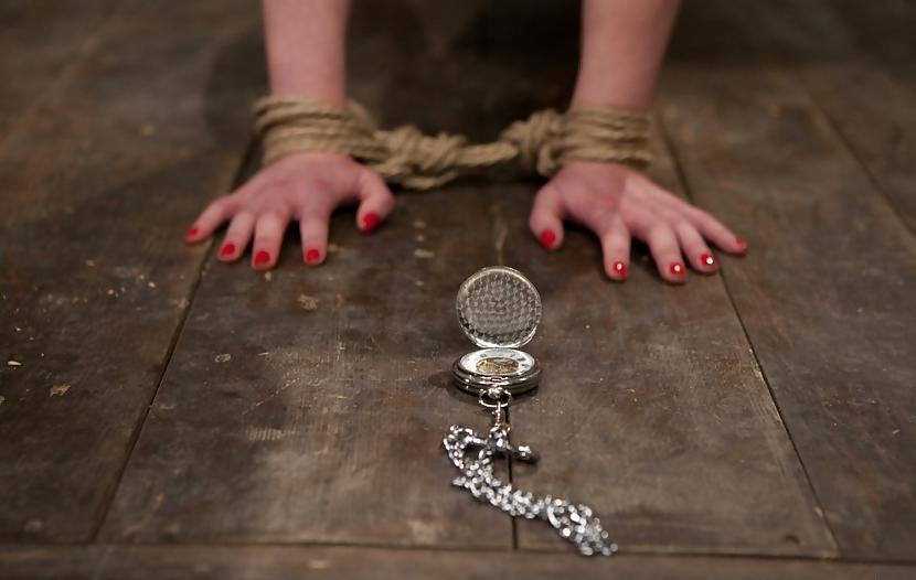25P Juliette March bdsm mix