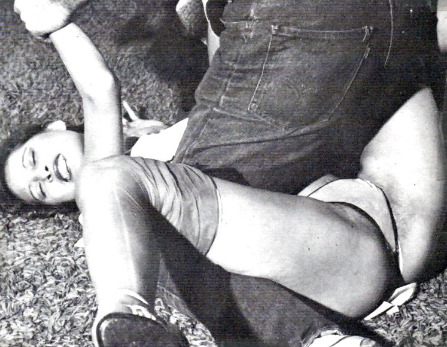 25P Vintage BDSM - Rosemary Lorenz
