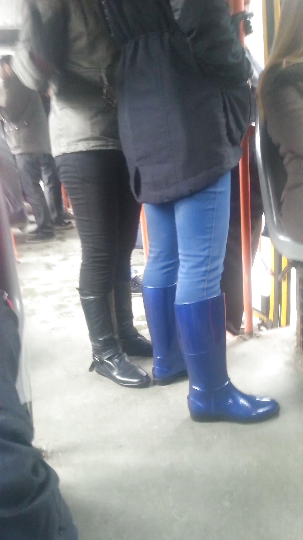 19P Spy old + young in tren, bus, station, tram romanian