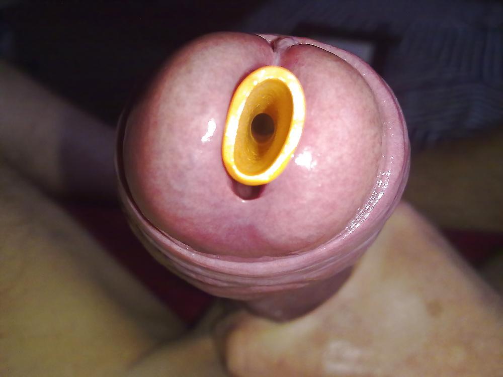 18P Wanking to Mobile Porn