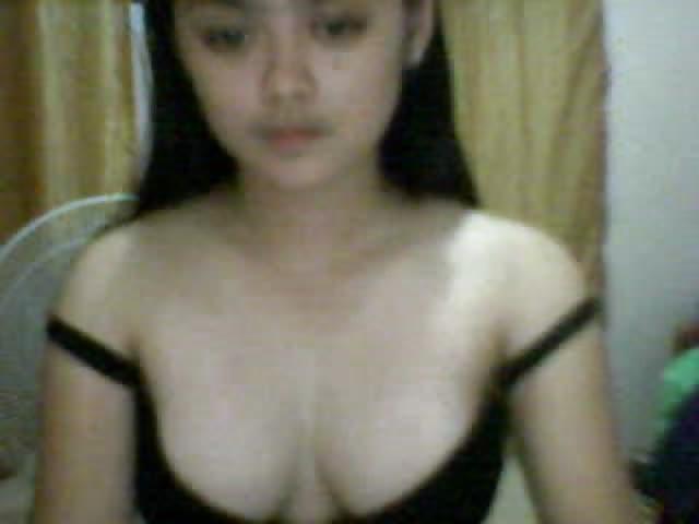 15P Malay webcam pic