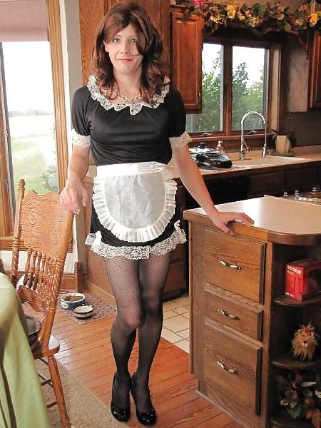 25P Femdom Sissy