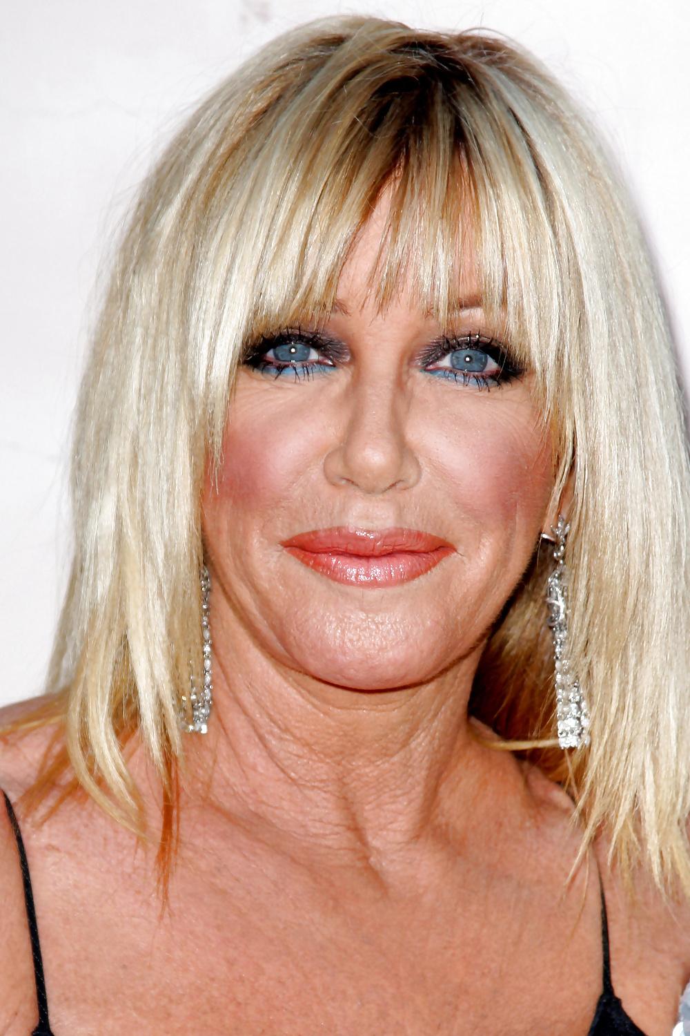 25P Mature celebs wanking material