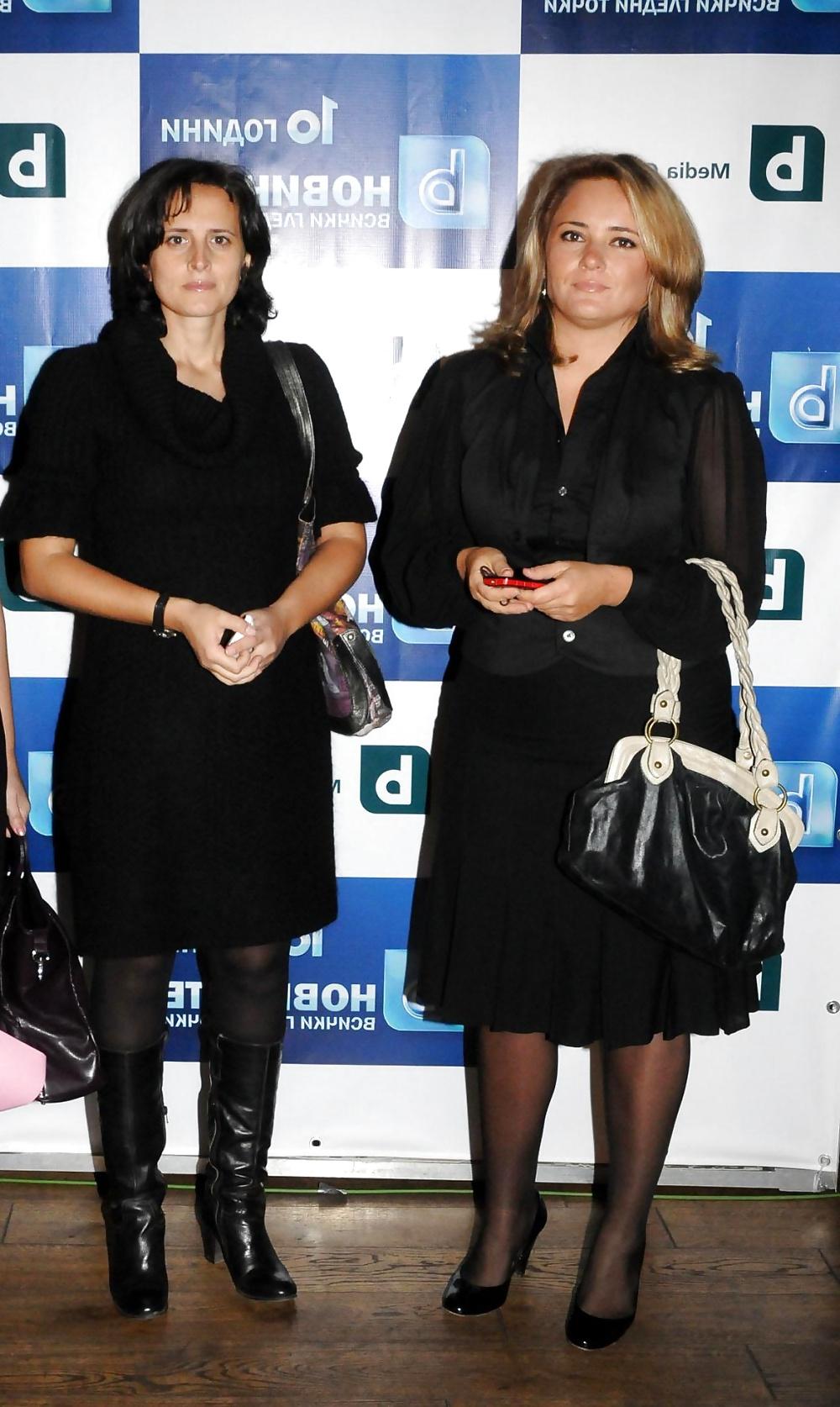 25P Bulgarian tv pantyhose