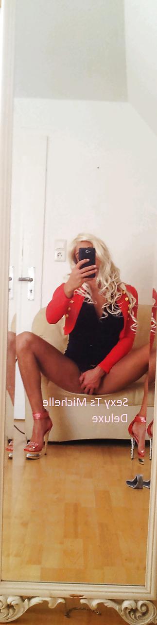 14P Sexy blonde bunny michelle deluxe 
