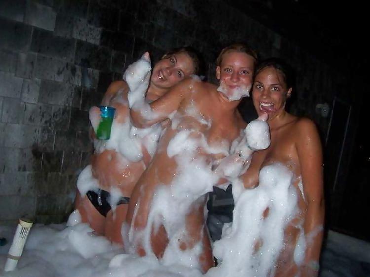 13P Teens-go-wild-1