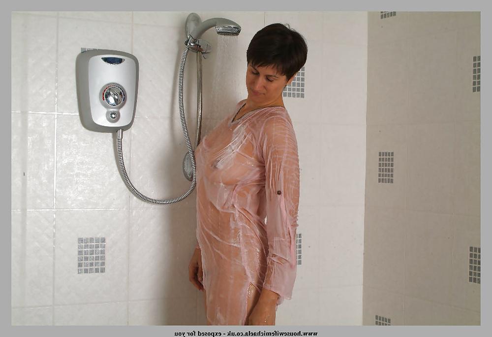 21P Michaela sexy and wet