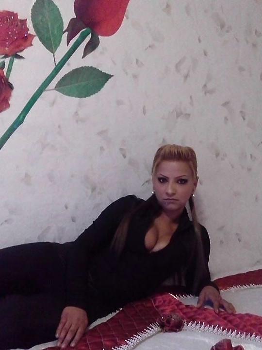 25P Bulgarian women: Ani