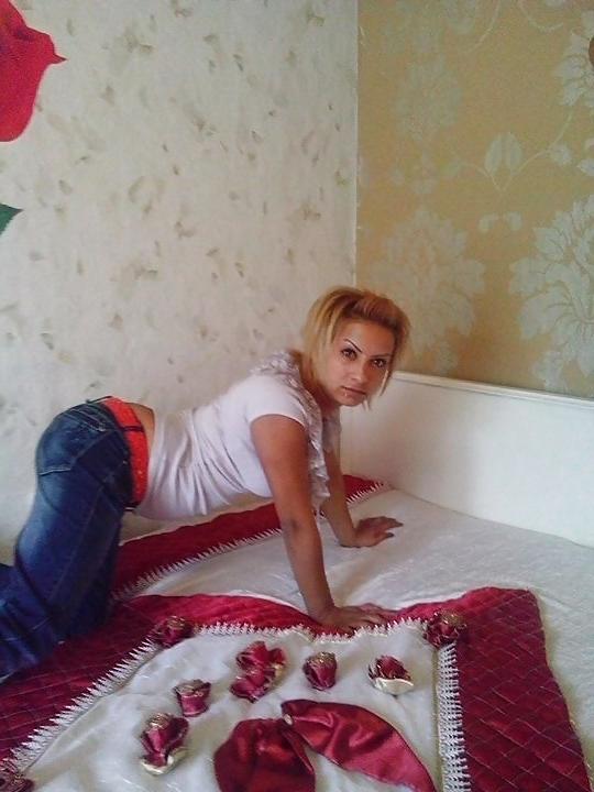 25P Bulgarian women: Ani