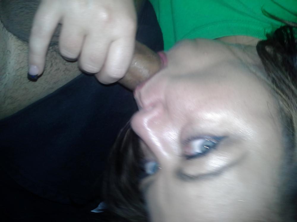 25P HOT WIFE! 