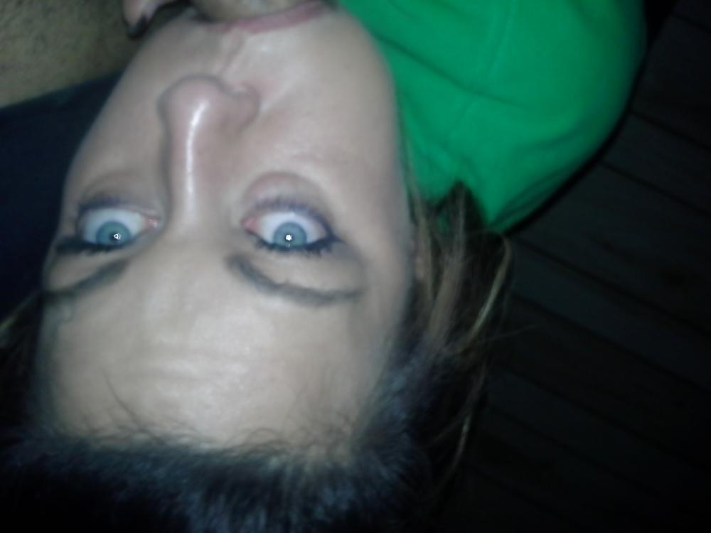 25P HOT WIFE! 