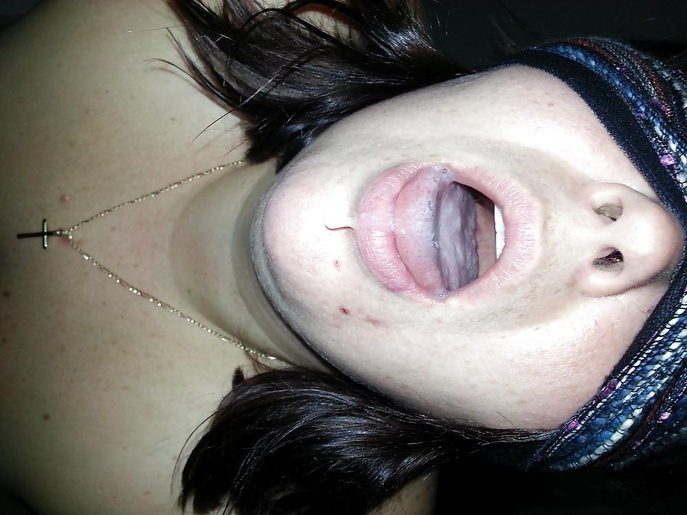25P Blindfolded Queen