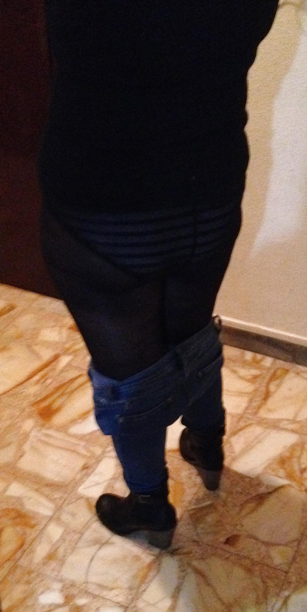 11P My wife in pantyhose