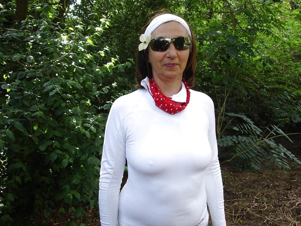25P Saggy matures proudly wearing see thru 2 ! 