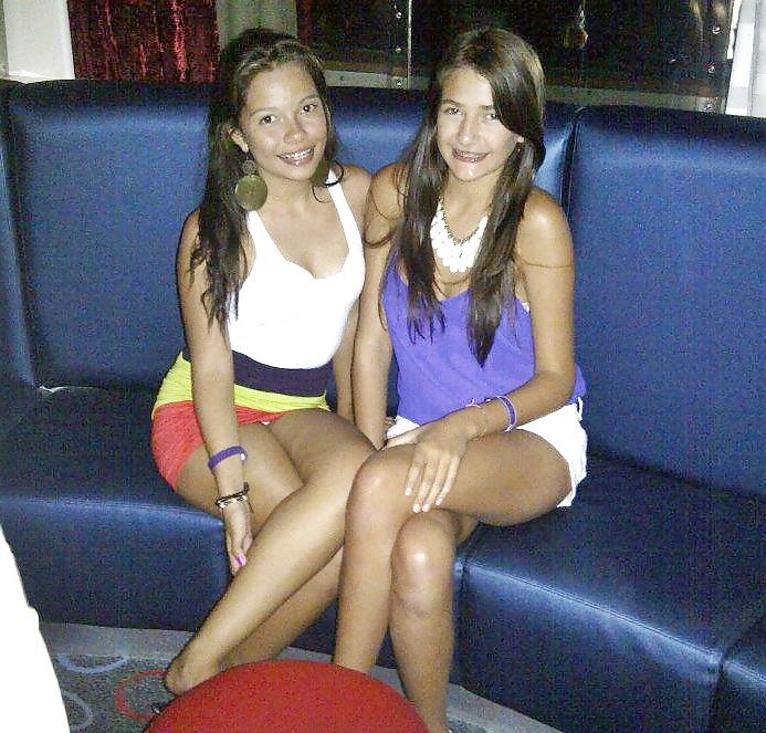 21P NENAS  LATINAS MUY  HOTTT