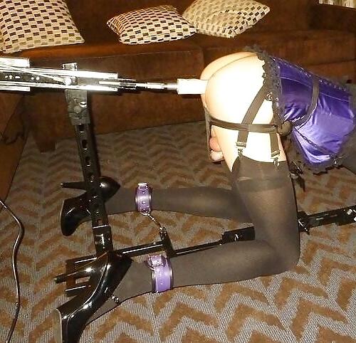 24P Femdom & Strapon