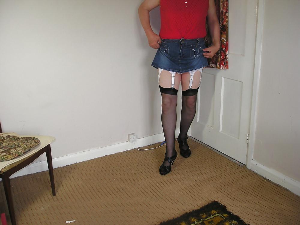 10P Nurse changed her uniform going out for some fun