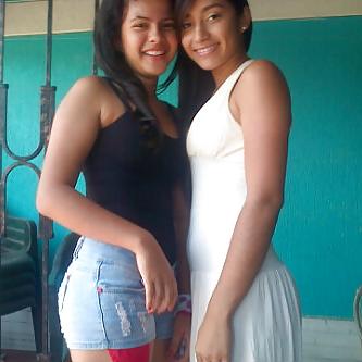 25P AMIGAS LATINAS CALIENTES