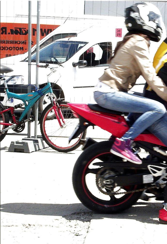 25P Spy bus ,autocar, train and auto-moto romanian