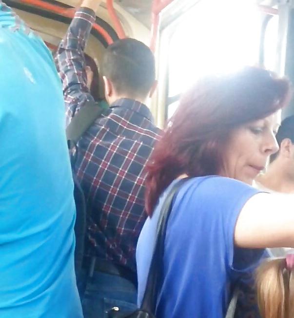 25P Spy old + young bus romanian