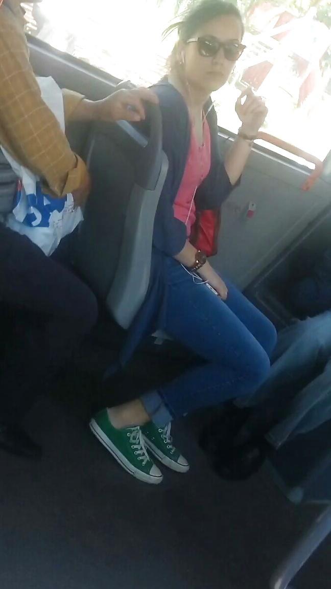 25P Spy old + young bus romanian