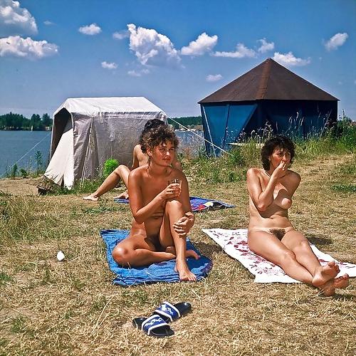 25P Hairy Nudists