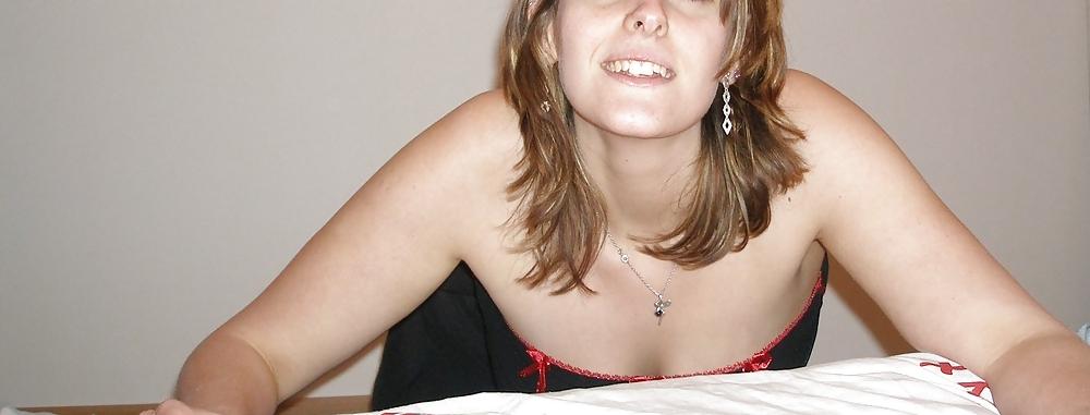 25P My sexy 38yo widow nurse