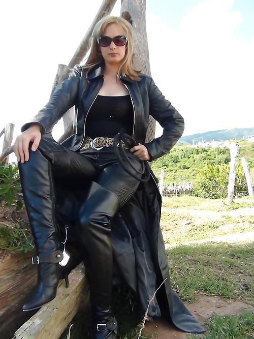 25P Thats have more latex,pvc leather  ladys