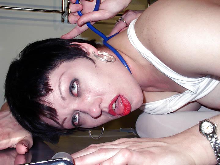 25P Lesbian nurse strangled