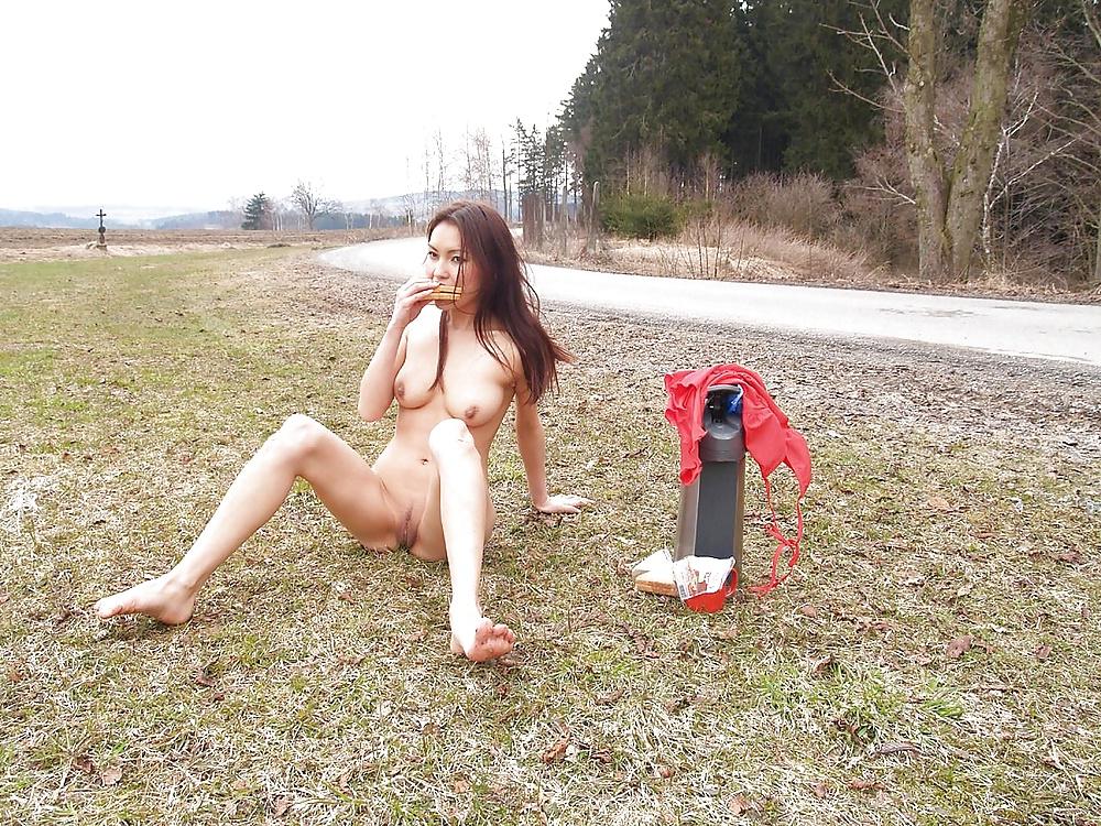 12P Wife in February outdoor