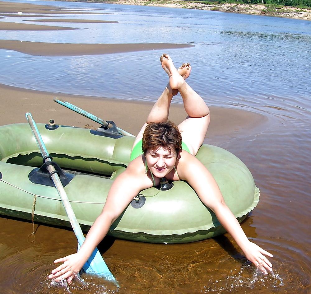 23P My chubby russian ex-girlfriend at the sea...