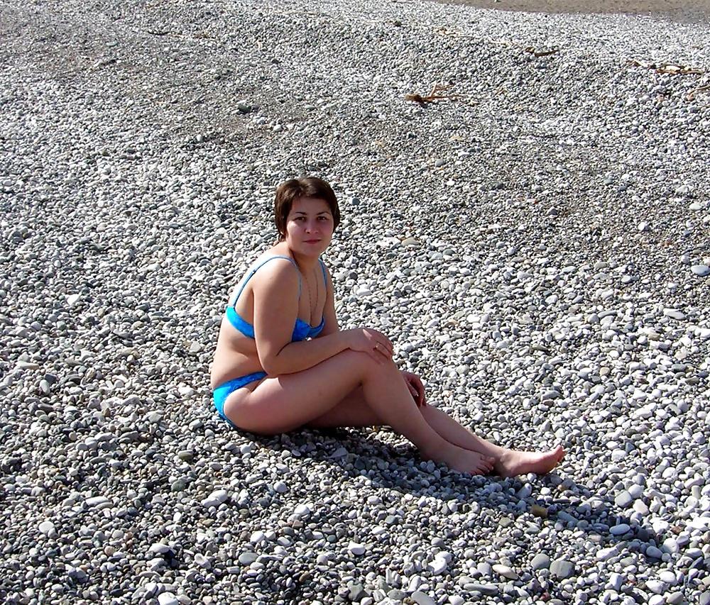 23P My chubby russian ex-girlfriend at the sea...