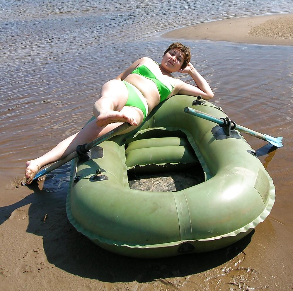 23P My chubby russian ex-girlfriend at the sea...