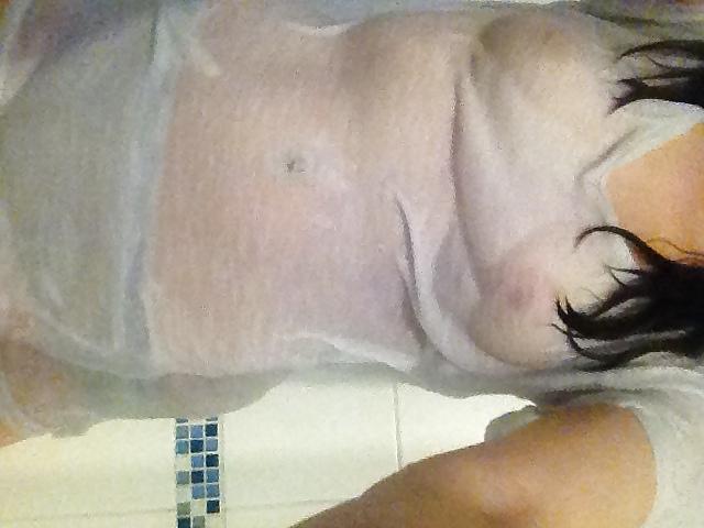 8P Wet tshirt
