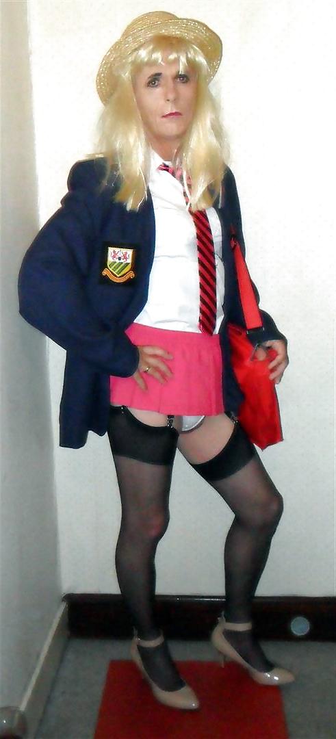6P School girl jenny