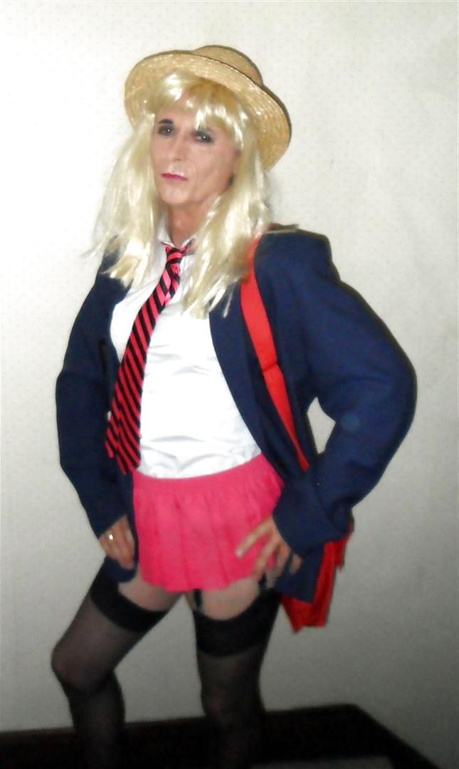6P School girl jenny