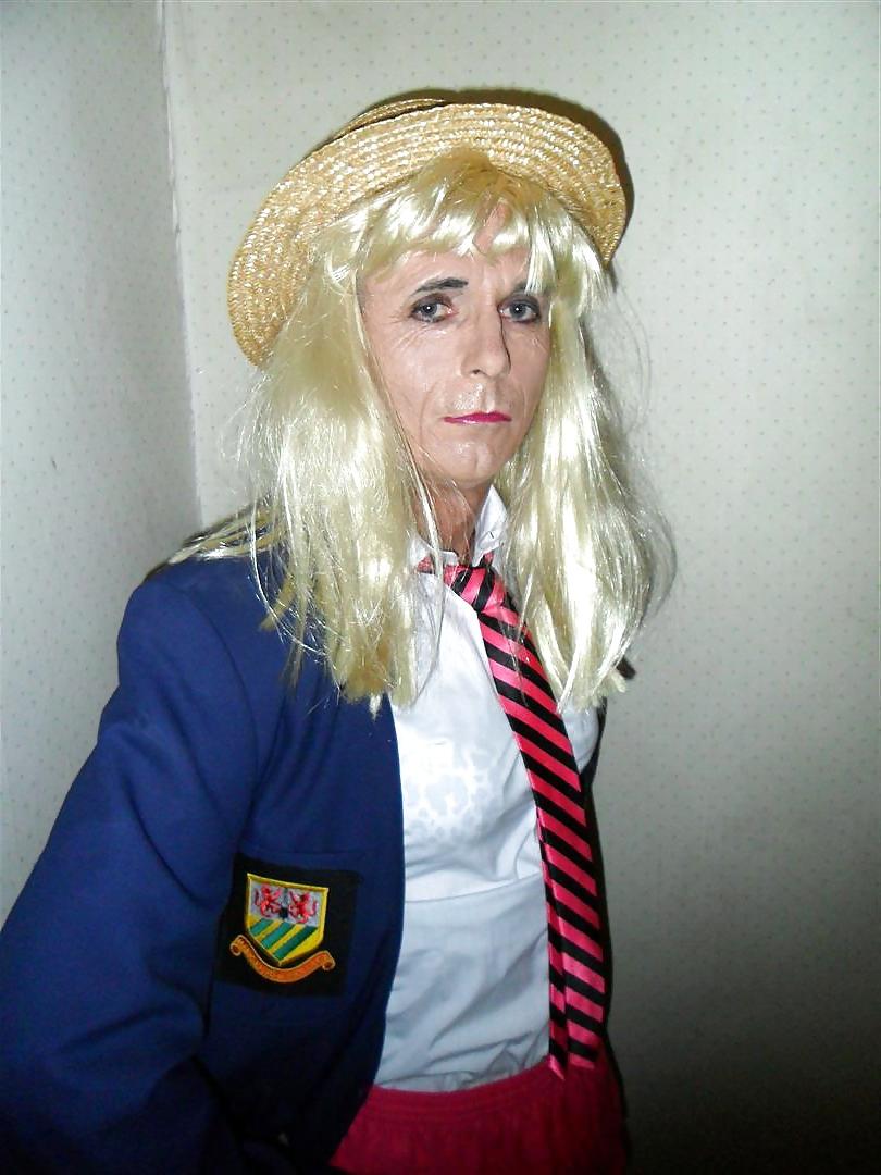 6P School girl jenny