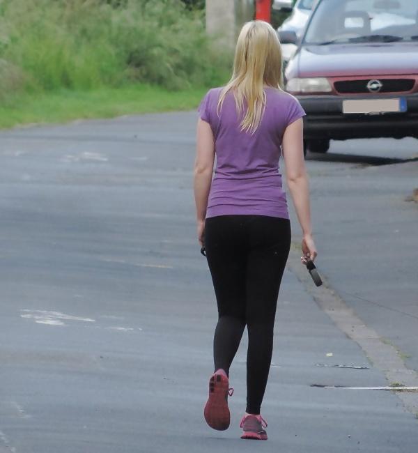 11P Cute blonde teen girl