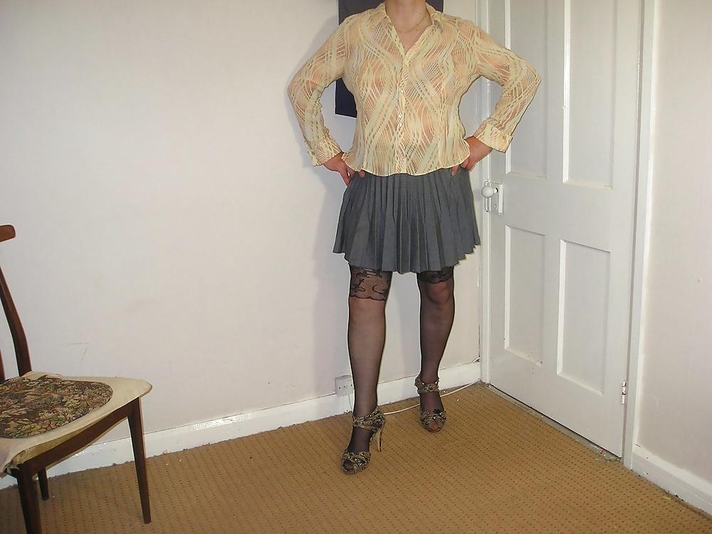 23P Naughty nurse going to be late for work