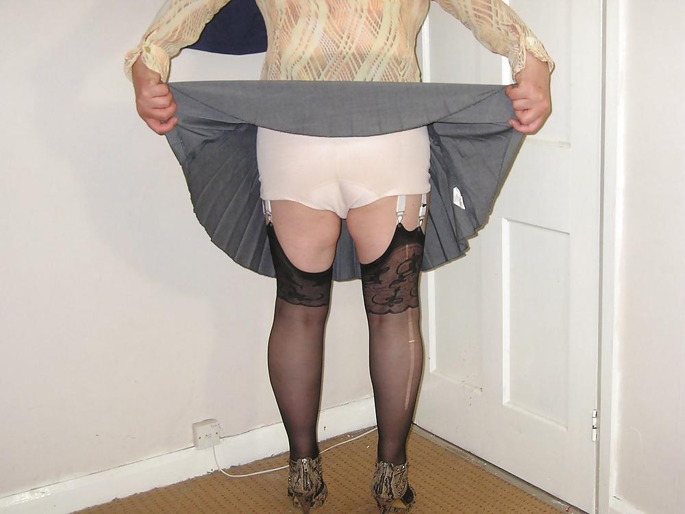 23P Naughty nurse going to be late for work