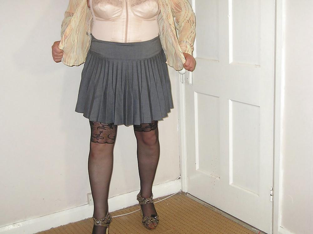 23P Naughty nurse going to be late for work