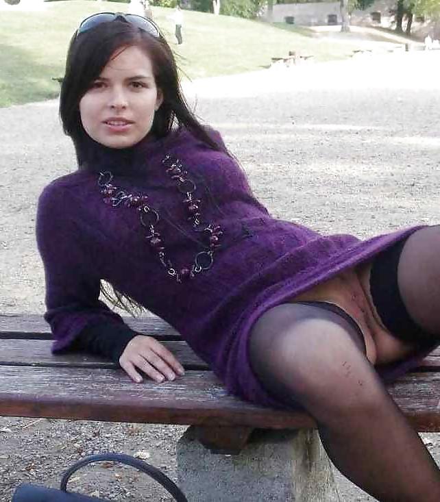 19P Upskirt in stockings, no panties and hairy pussy
