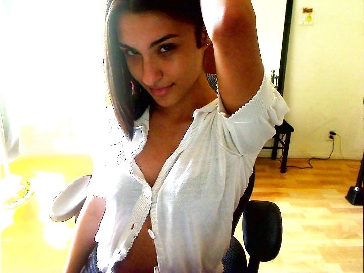 15P Latina Lust