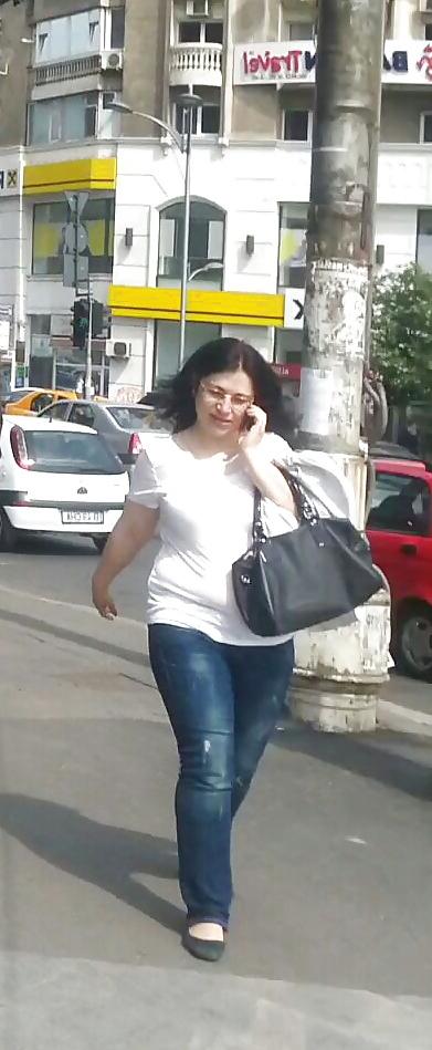 25P Spy mature street, subway, bus romanian