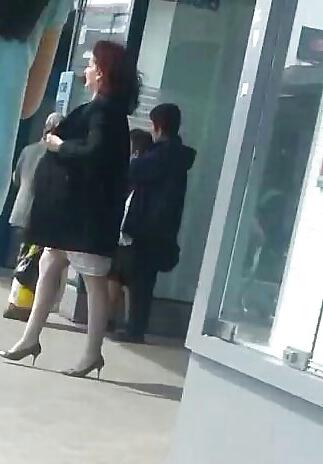 25P Spy mature street, subway, bus romanian