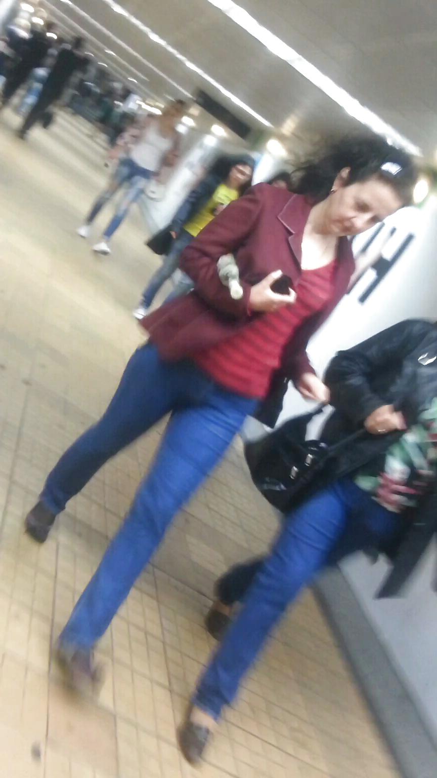 25P Spy mature street, subway, bus romanian
